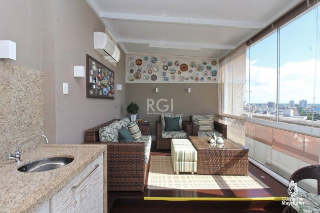 Imagem Imóvel com 1 Quarto à Venda, em São João - Porto Alegre Imagem Imóvel com 1 Quarto à Venda, em São João - Porto Alegre