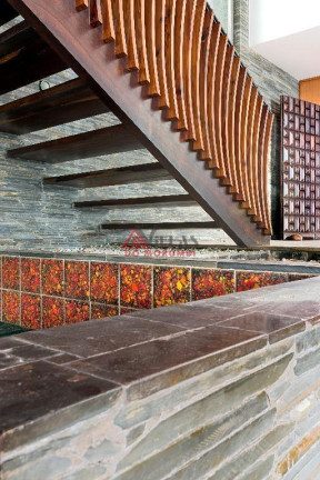 Imagem Casa com 3 Quartos à Venda, 760 m² em Pacaembu - São Paulo