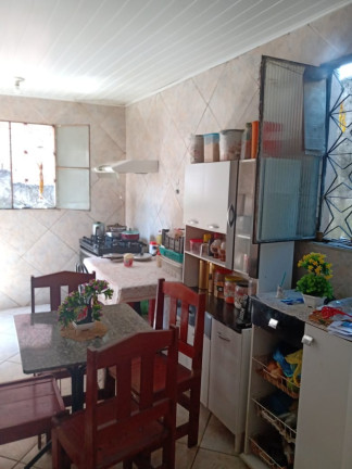 Imagem Casa com 3 Quartos à Venda, em Senador Vasconcelos - Rio De Janeiro Imagem Casa com 3 Quartos à Venda, em Senador Vasconcelos - Rio De Janeiro