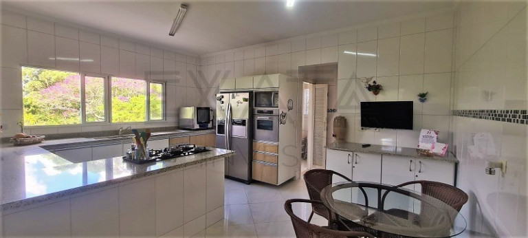 Imagem Casa com 5 Quartos à Venda, 445 m² em Vila Hortência - Cotia Imagem Casa com 5 Quartos à Venda, 445 m² em Vila Hortência - Cotia