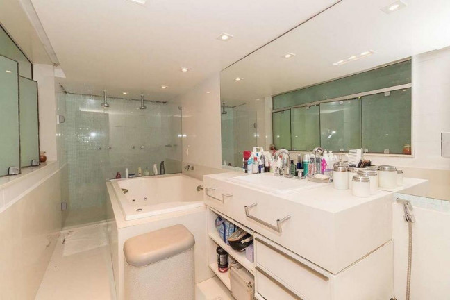 Imagem Casa com 4 Quartos à Venda, 400 m² em Itanhangá - Rio De Janeiro