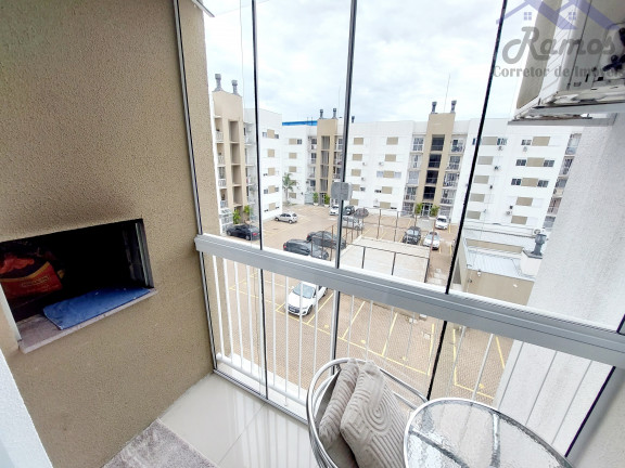 Imagem Imóvel com 2 Quartos à Venda, 50 m² em Vila Nova - Porto Alegre Imagem Imóvel com 2 Quartos à Venda, 50 m² em Vila Nova - Porto Alegre