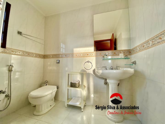 Imagem Casa com 3 Quartos à Venda, 1.000 m² em Campos Do Jordão Imagem Casa com 3 Quartos à Venda, 1.000 m² em Campos Do Jordão