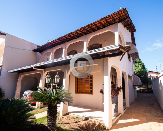 Imagem Casa com 3 Quartos à Venda, 435 m² em Vila Santa Maria - Montes Claros Imagem Casa com 3 Quartos à Venda, 435 m² em Vila Santa Maria - Montes Claros