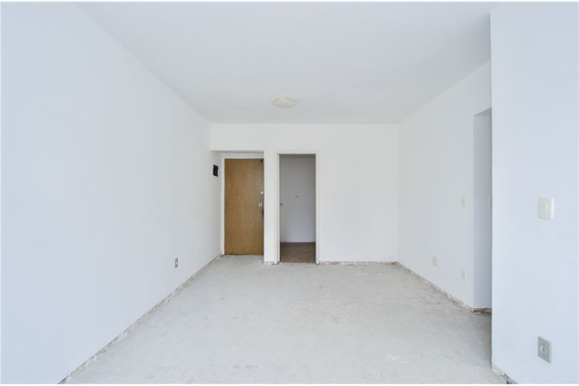 Imagem Apartamento com 3 Quartos à Venda, 68 m² em Moema - São Paulo