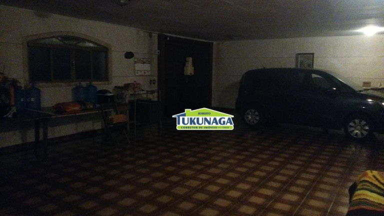 Imagem Casa com 4 Quartos à Venda, 454 m² em Vila Galvão - Guarulhos