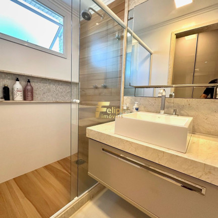 Imagem Imóvel com 3 Quartos à Venda, 125 m² em Praia Da Costa - Vila Velha Imagem Imóvel com 3 Quartos à Venda, 125 m² em Praia Da Costa - Vila Velha