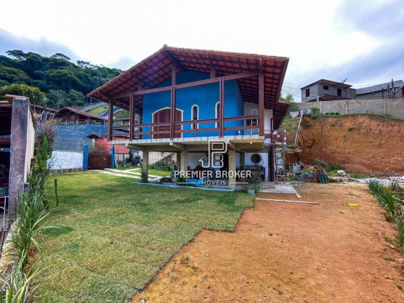 Imagem Casa com 3 Quartos à Venda ou Locação, 196 m² em Golfe - Teresópolis