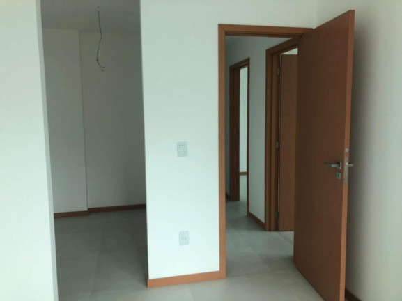 Imagem Apartamento com 3 Quartos à Venda,  em Algodoal - Cabo Frio