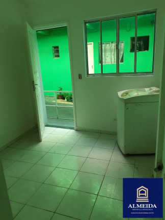 Casa com 1 Quarto para Alugar,  em Capão Redondo - São Paulo