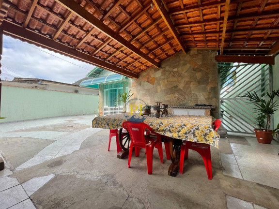 Imagem Casa com 3 Quartos à Venda, 180 m² em Canto Do Forte - Praia Grande Imagem Casa com 3 Quartos à Venda, 180 m² em Canto Do Forte - Praia Grande