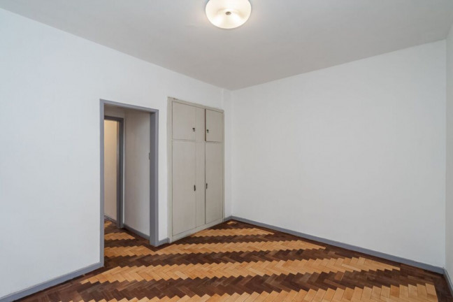 Imagem Imóvel com 3 Quartos à Venda, 157 m² em Independência - Porto Alegre