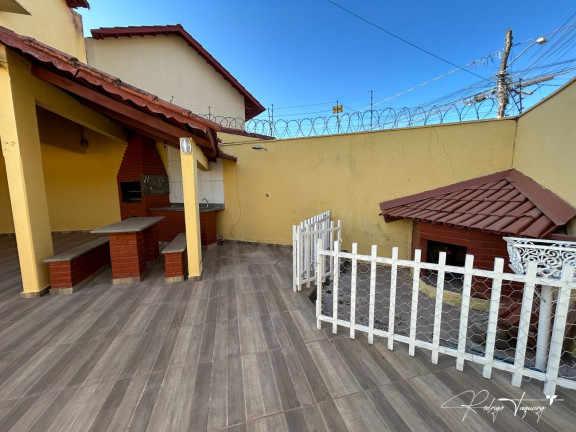 Imagem Sobrado com 3 Quartos à Venda, 146 m² em Jardim Santo Antônio - Goiânia