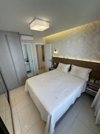 Imagem Apartamento com 4 Quartos à Venda, 112 m² em Candeal - Salvador