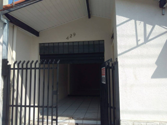 Imagem Casa com 3 Quartos à Venda, em Estiva - Taubaté Imagem Casa com 3 Quartos à Venda, em Estiva - Taubaté