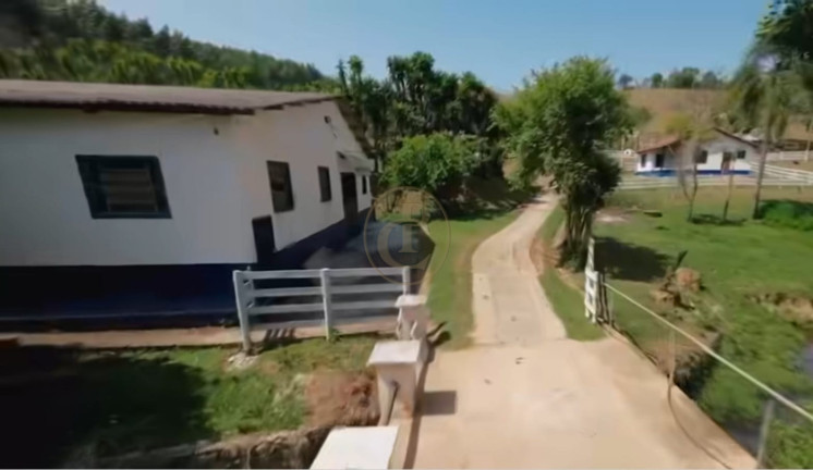 Chácara com 3 Quartos à Venda, 250 m² em Porto - Paraibuna