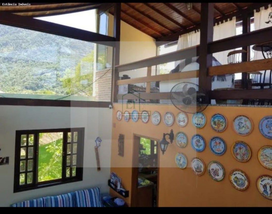Imagem Casa com 4 Quartos à Venda, 360 m² em Coroa Grande - Itaguaí Imagem Casa com 4 Quartos à Venda, 360 m² em Coroa Grande - Itaguaí
