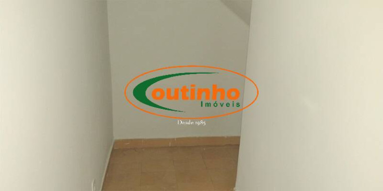 Imagem Casa com 3 Quartos à Venda, 120 m² em Tijuca - Rio De Janeiro Imagem Casa com 3 Quartos à Venda, 120 m² em Tijuca - Rio De Janeiro