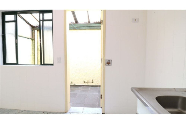 Imagem Casa de Condomínio com 2 Quartos à Venda, 57 m² em Valo Velho - São Paulo