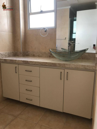 Imagem Apartamento com 3 Quartos à Venda, 105 m² em Moema - São Paulo