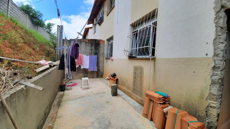 Imagem Casa com 2 Quartos à Venda, 40 m² em Solar Do Barreiro,(barreiro) - Belo Horizonte