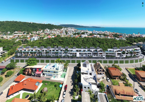 Imagem Casa de Condomínio com 4 Quartos à Venda, 369 m² em Quatro Ilhas - Bombinhas