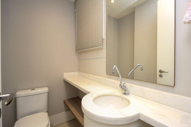 Imagem Apartamento com 3 Quartos à Venda, 165 m² em Bela Vista - Porto Alegre Imagem Apartamento com 3 Quartos à Venda, 165 m² em Bela Vista - Porto Alegre