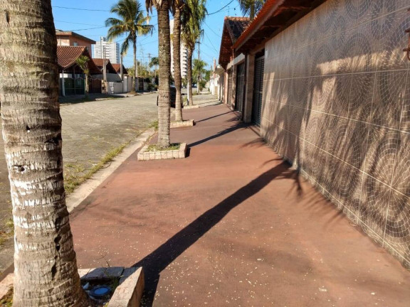 Casa com 5 Quartos à Venda, 506 m² em Maracanã - Praia Grande