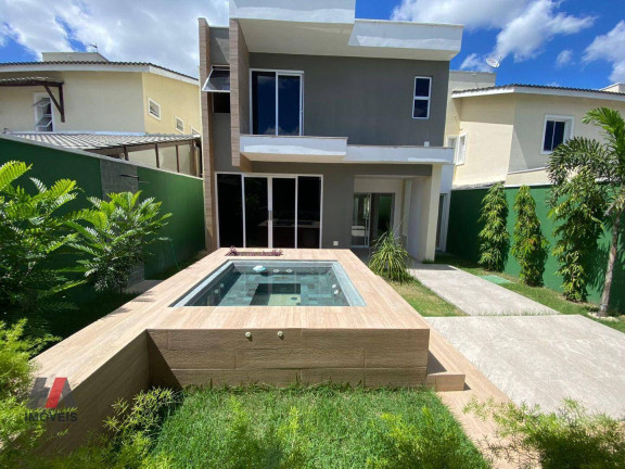 Casa com 3 Quartos à Venda, 241 m² em Coité - Eusébio