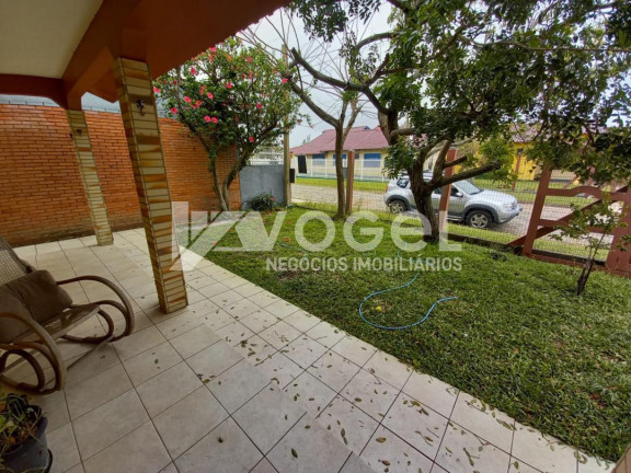 Imagem Casa com 5 Quartos à Venda, em Nova Tramandaí - Tramandai Imagem Casa com 5 Quartos à Venda, em Nova Tramandaí - Tramandai