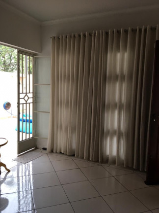 Imagem Casa com 2 Quartos à Venda,  em Vila São José - Taubaté