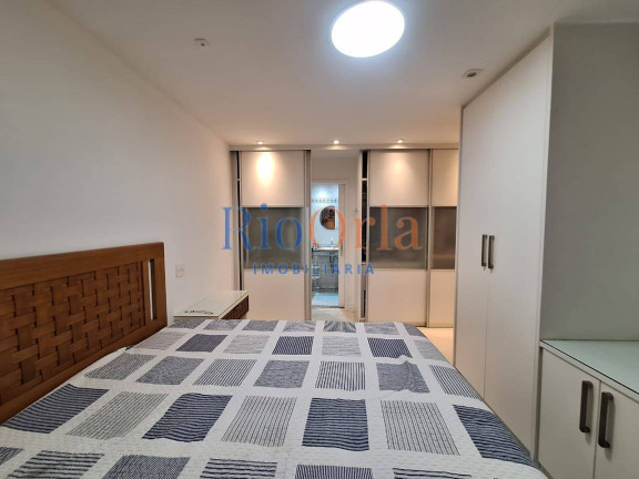 Imagem Apartamento com 3 Quartos à Venda, 129 m² em Barra Da Tijuca - Rio De Janeiro
