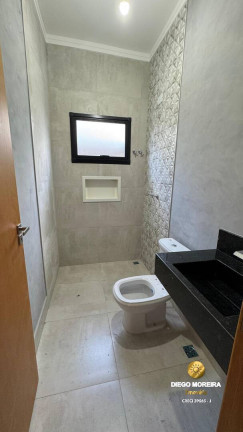 Imagem Casa com 3 Quartos à Venda, 166 m² em Jardim América - Atibaia Imagem Casa com 3 Quartos à Venda, 166 m² em Jardim América - Atibaia