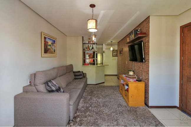 Imagem Casa com 2 Quartos à Venda, 63 m² em Hípica - Porto Alegre