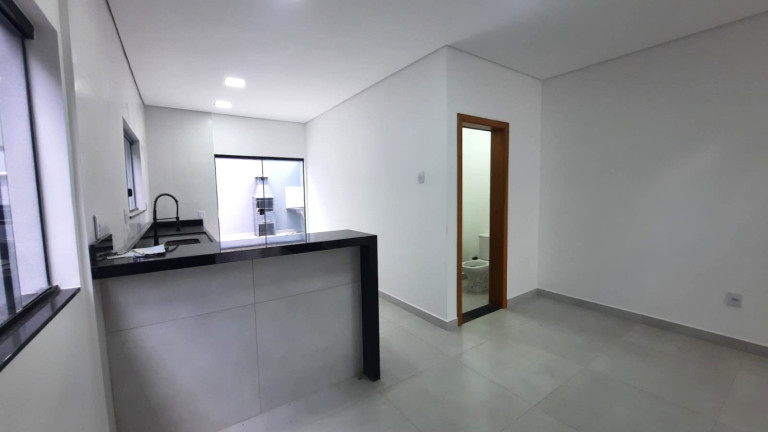 Imagem Casa com 3 Quartos à Venda, 104 m² em Jardim Maristela - Atibaia Imagem Casa com 3 Quartos à Venda, 104 m² em Jardim Maristela - Atibaia