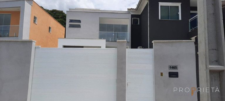 Imagem Casa com 3 Quartos à Venda,  em Serra Grande - Niterói