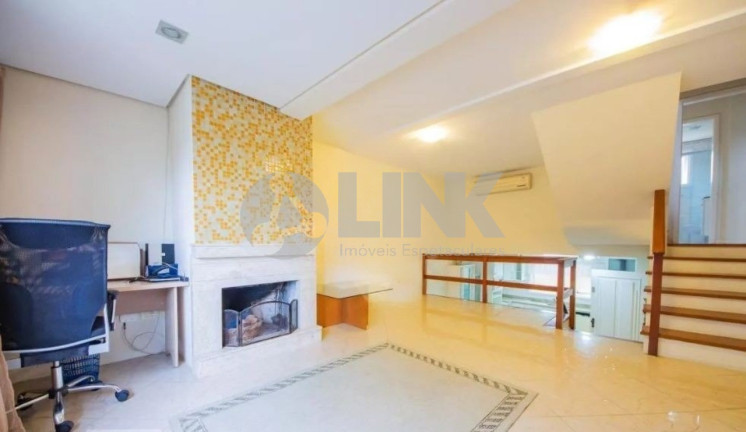 Casa com 2 Quartos à Venda, 131 m² em Cristo Redentor - Porto Alegre