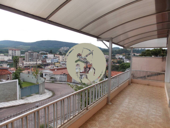 Imagem Casa com 3 Quartos à Venda, 289 m² em Vila Marly - Serra Negra Imagem Casa com 3 Quartos à Venda, 289 m² em Vila Marly - Serra Negra