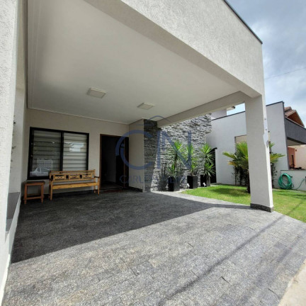 Imagem Casa com 2 Quartos à Venda, 250 m² em Parque São Cristóvão - Taubaté