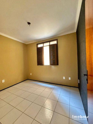 Imagem Casa com 5 Quartos à Venda, 134 m² em Sapiranga - Fortaleza Imagem Casa com 5 Quartos à Venda, 134 m² em Sapiranga - Fortaleza
