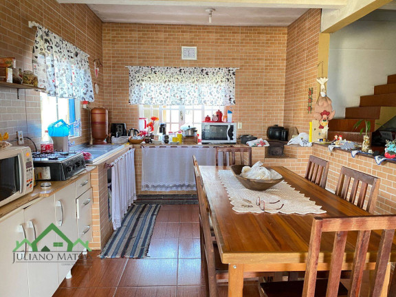 Imagem Casa com 3 Quartos à Venda, 130 m² em Pinheiros - Balneário Barra Do Sul