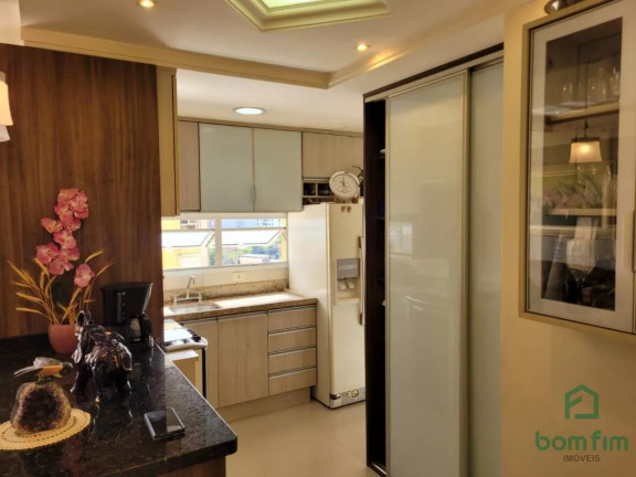 Imagem Apartamento com 3 Quartos à Venda, 76 m² em Cristal - Porto Alegre Imagem Apartamento com 3 Quartos à Venda, 76 m² em Cristal - Porto Alegre