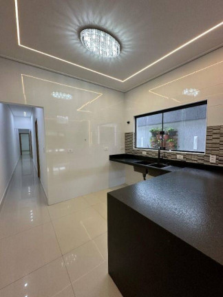 Imagem Casa com 3 Quartos à Venda, 116 m² em Caiçara - Praia Grande Imagem Casa com 3 Quartos à Venda, 116 m² em Caiçara - Praia Grande