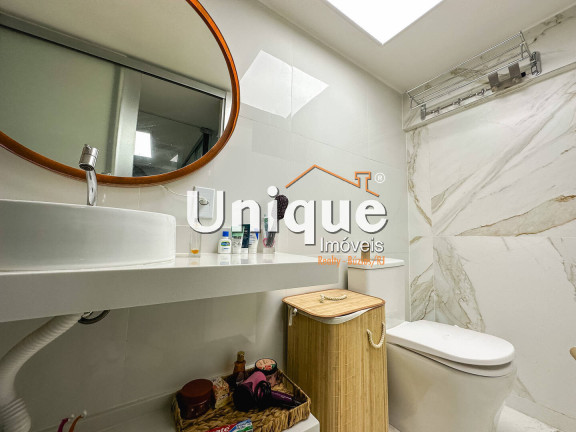Imagem Loja à Venda, 110 m² em Algodoal - Cabo Frio
