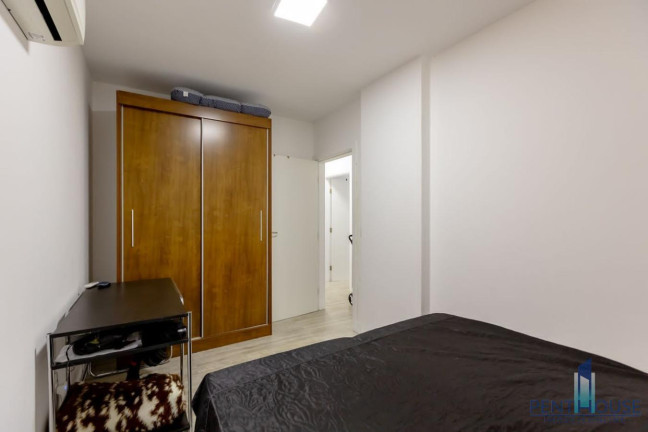 Imagem Apartamento com 3 Quartos à Venda, 110 m² em Centro - Balneário Camboriú