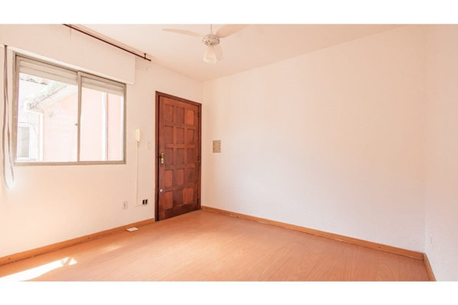 Imagem Imóvel com 2 Quartos à Venda, 46 m² em Rubem Berta - Porto Alegre