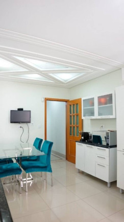 Imagem Casa com 3 Quartos à Venda, 189 m² em Parque Maria Domitila - São Paulo