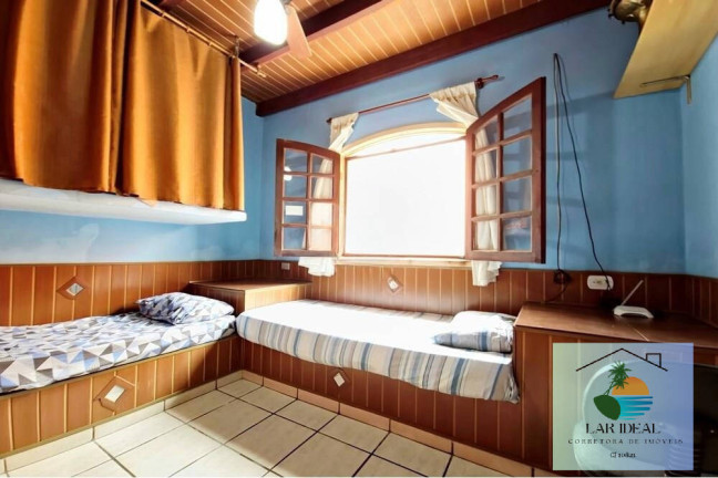 Imagem Casa com 7 Quartos à Venda, 150 m² em Geribá - Búzios Imagem Casa com 7 Quartos à Venda, 150 m² em Geribá - Búzios