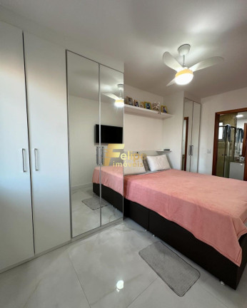 Imagem Imóvel com 3 Quartos à Venda, 120 m² em Praia Da Costa - Vila Velha Imagem Imóvel com 3 Quartos à Venda, 120 m² em Praia Da Costa - Vila Velha
