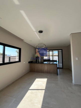Imagem Sobrado com 4 Quartos à Venda, 272 m² em Ninho Verde 2 - Pardinho